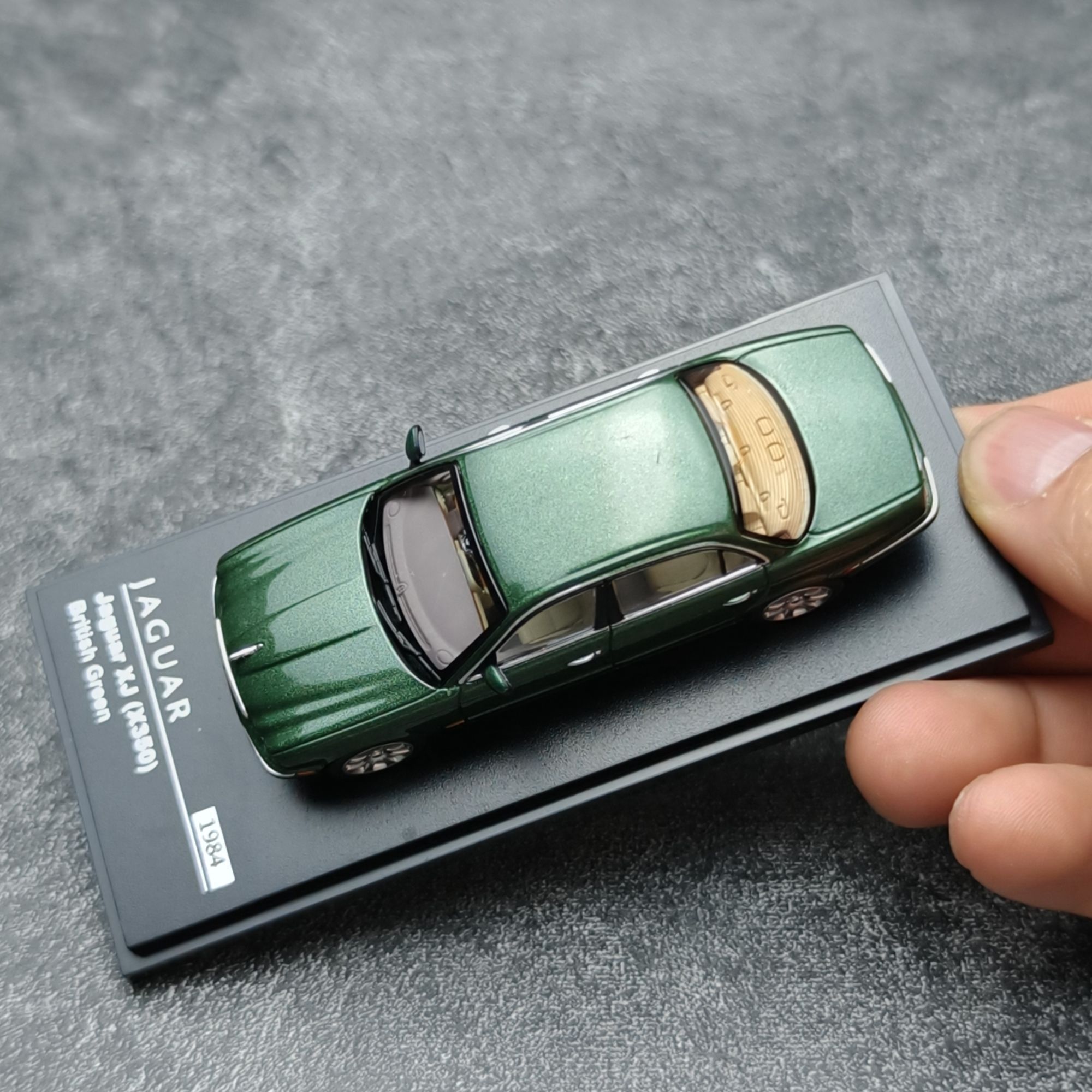 AR BOX Döküm 1:64 Ölçekli XJ6  - Kids Toys Boys incelemesi ve fiyatı